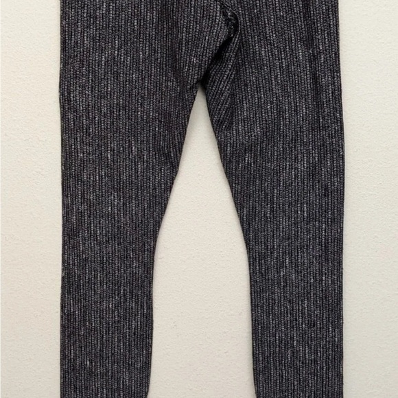 Brand new without tags lululemon athletica Gray Leggings - Picture 3 of 3
